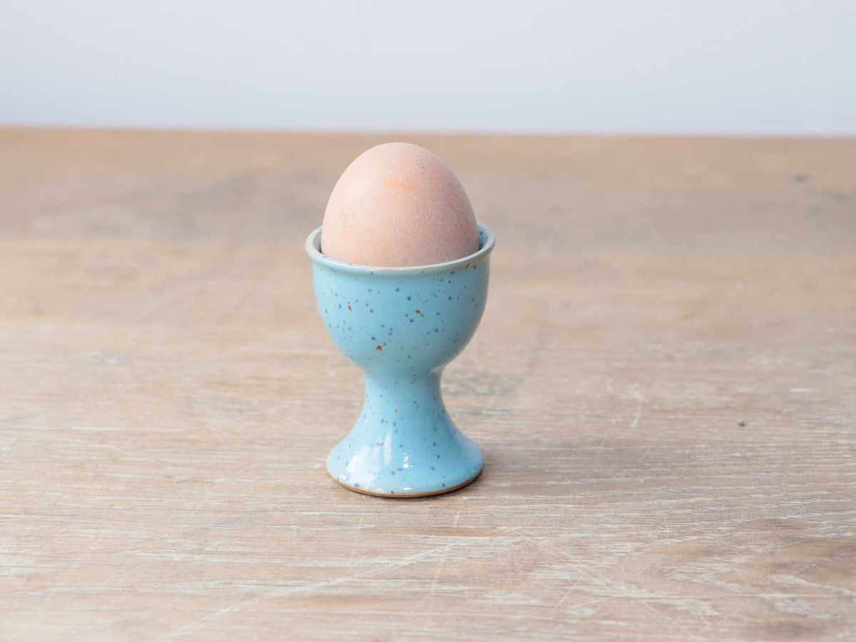 Eierbecher aus Keramik, handgemacht